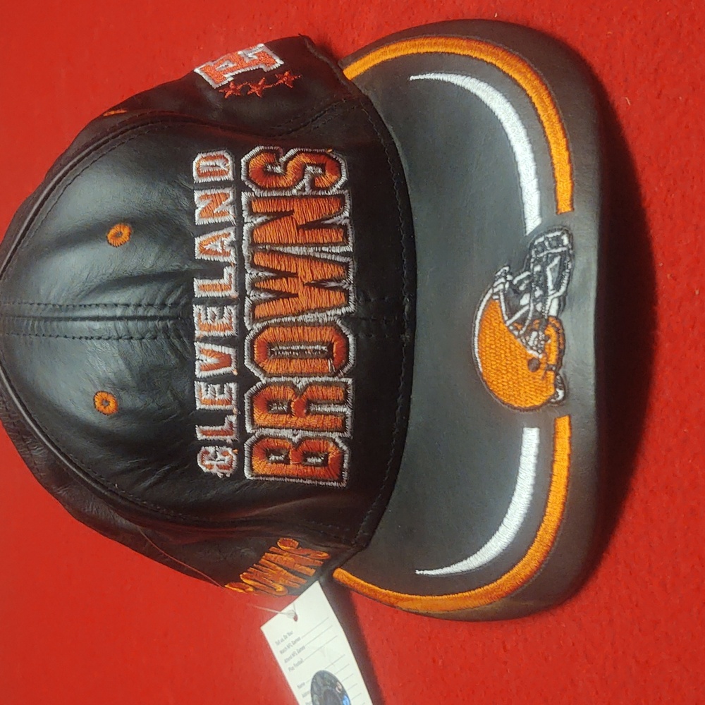 Vintage leather browns hat new with tags